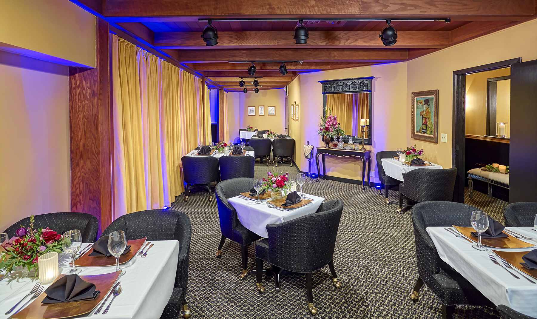 Dining Area for the Director's Suite at Chanhassen Dinner Theatres